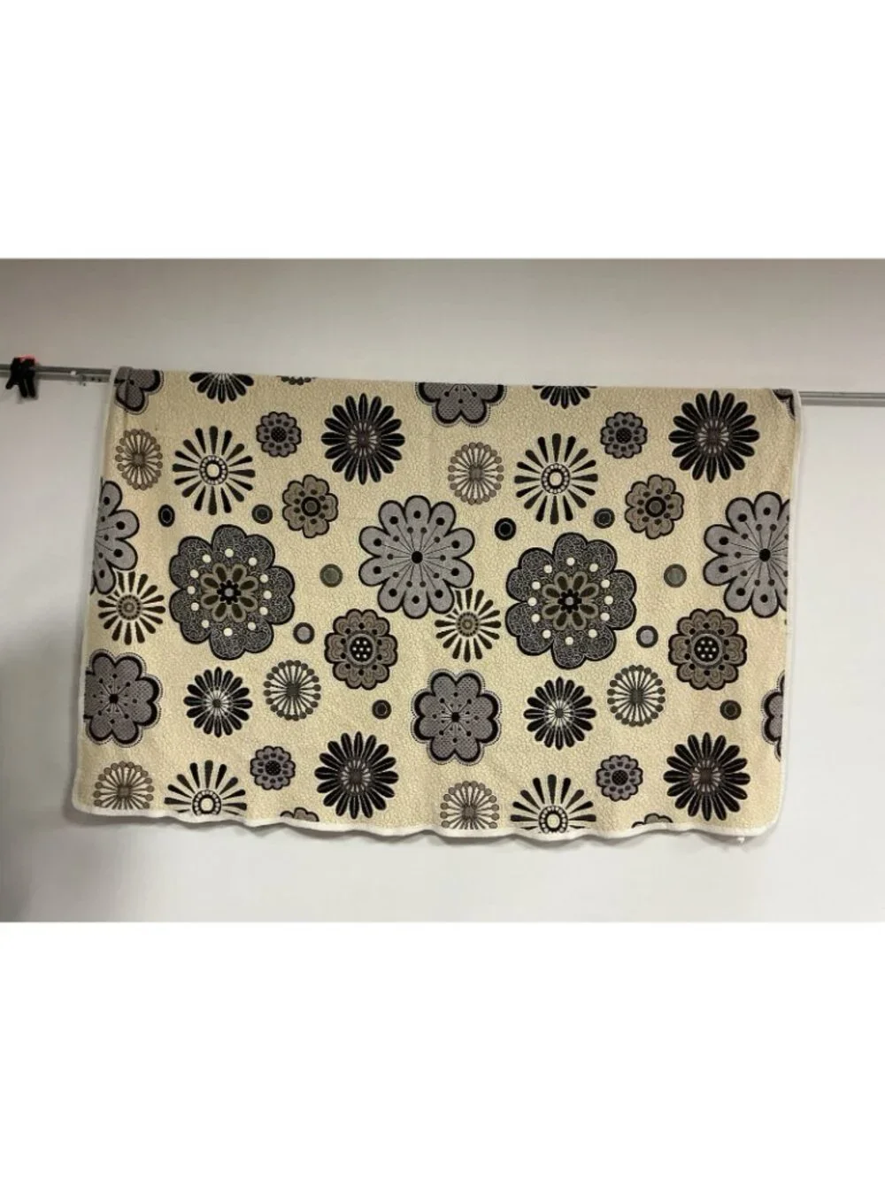 Vintage Quilted Coverlet Retro Floral Brown Ivory MCM Reversible
